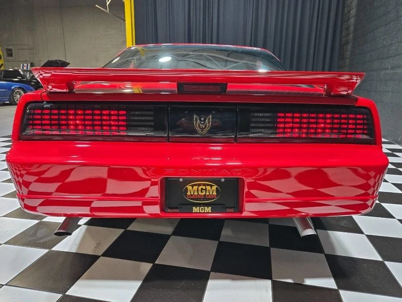 1987 Pontiac Firebird Trans Am 3rd Gen - Image 4 of 12