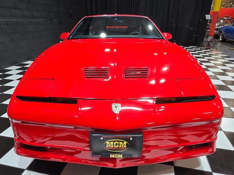1987 Pontiac Firebird Trans Am 3rd Gen - Image 5 of 12