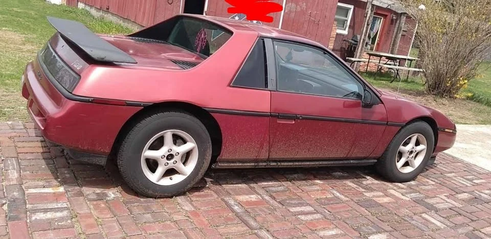 1987 Pontiac Fiero - Image 5 of 9