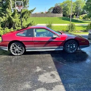 1987 Pontiac Fiero GT