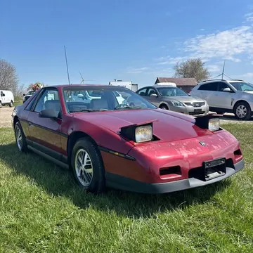 1987 Pontiac Fiero SE
