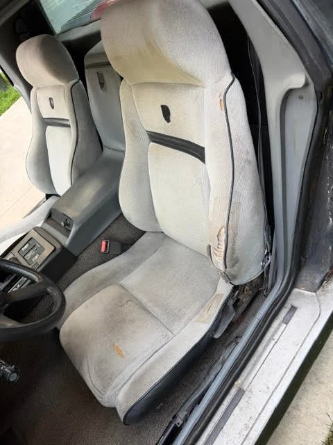 1987 Pontiac Fiero - Image 2 of 14