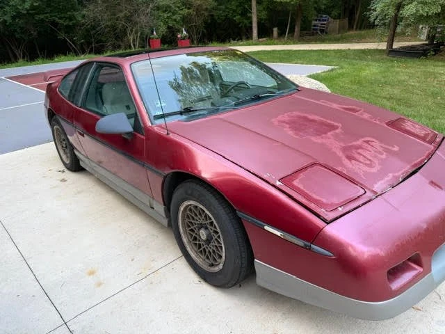 1987 Pontiac Fiero - Image 7 of 14