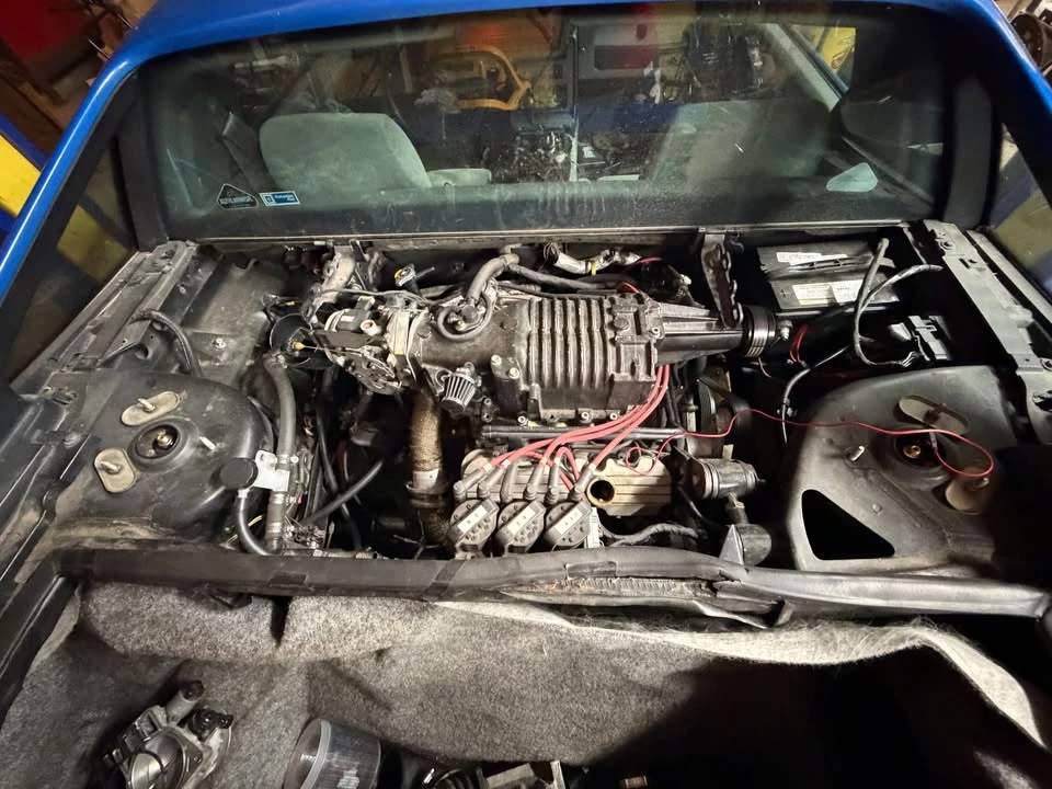 1987 Pontiac Fiero - Image 2 of 3