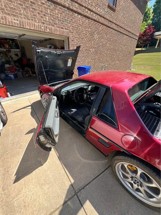 1987 Pontiac Fiero - Image 10 of 16