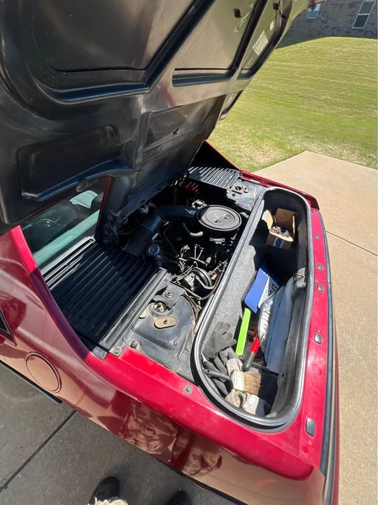 1987 Pontiac Fiero - Image 11 of 16