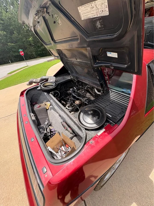 1987 Pontiac Fiero - Image 6 of 16