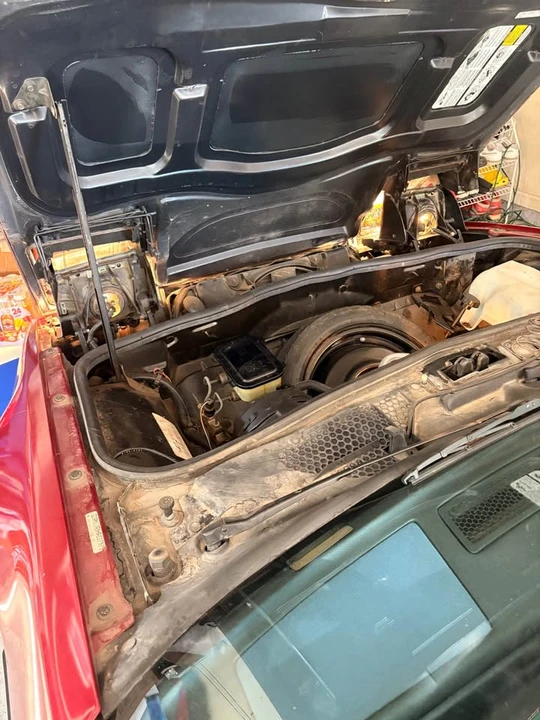 1987 Pontiac Fiero - Image 5 of 16