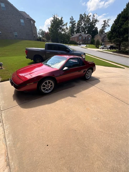 1987 Pontiac Fiero - Image 4 of 16