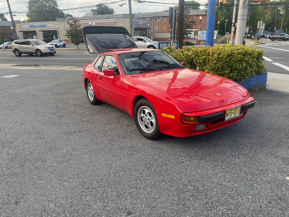 1987 Porsche 944 - Image 7 of 14