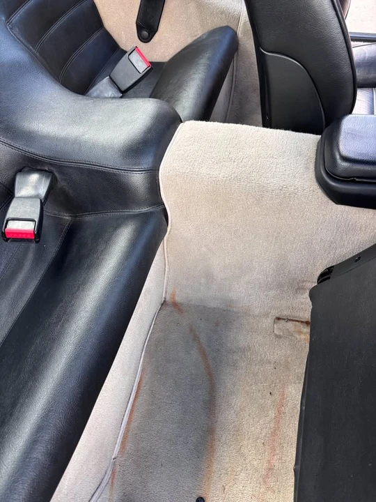 1987 Porsche 944 - Image 10 of 15