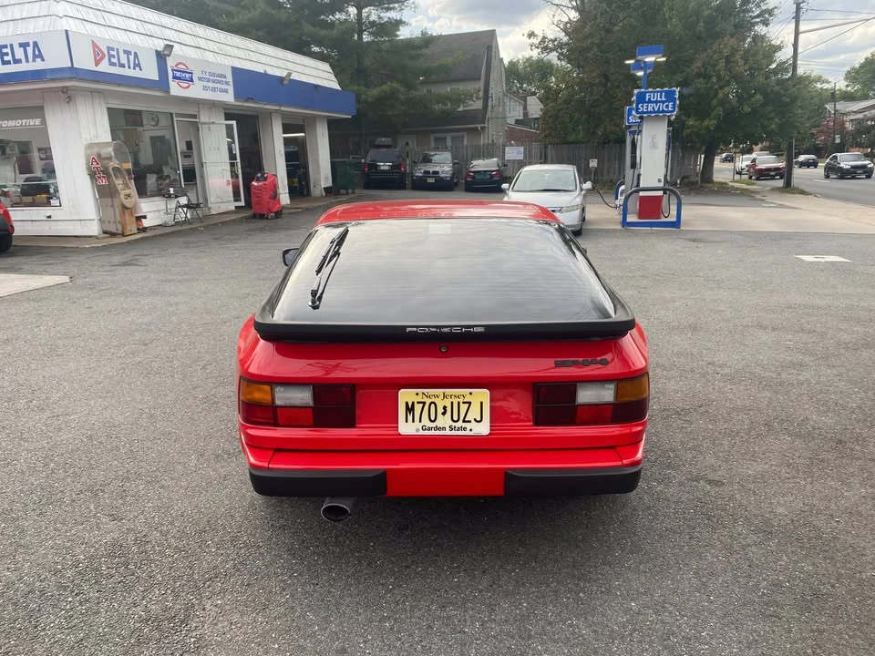 1987 Porsche 944 - Image 4 of 14