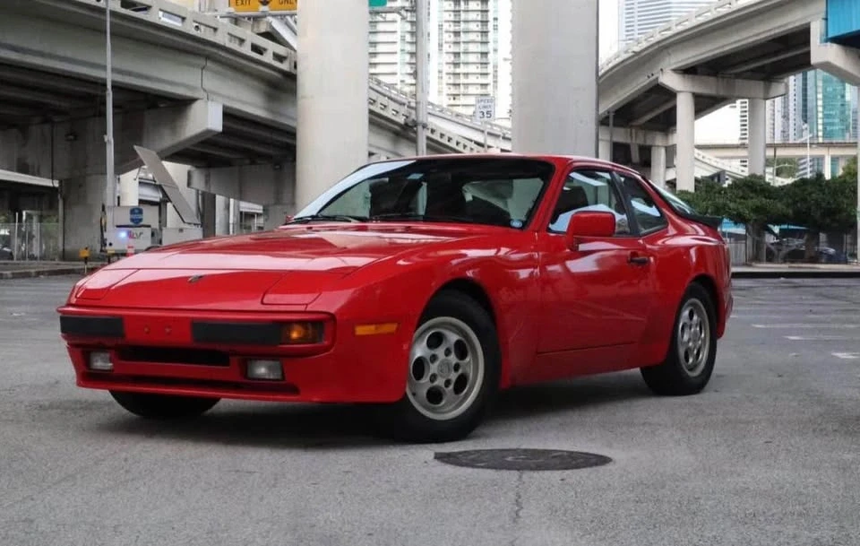 1987 Porsche 944 - Image 13 of 19