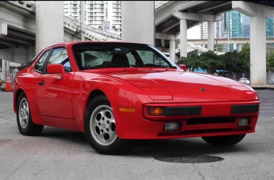 1987 Porsche 944 - Image 14 of 19