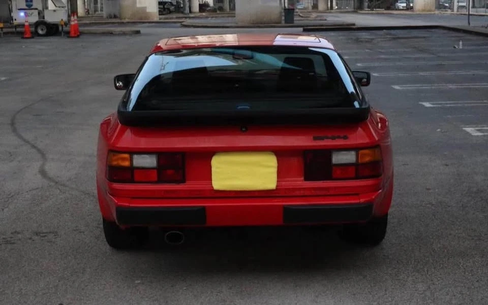 1987 Porsche 944 - Image 9 of 19