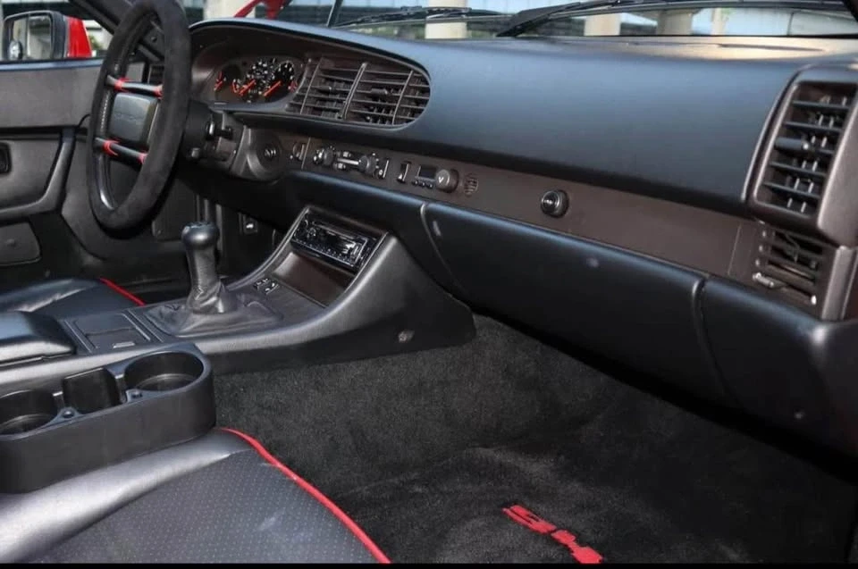 1987 Porsche 944 - Image 15 of 19