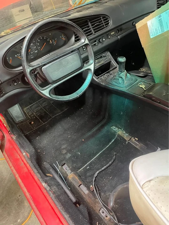 1987 Porsche 944 - Image 12 of 13
