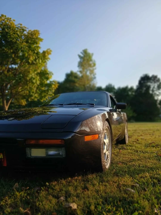 1987 Porsche 944 - Image 2 of 13