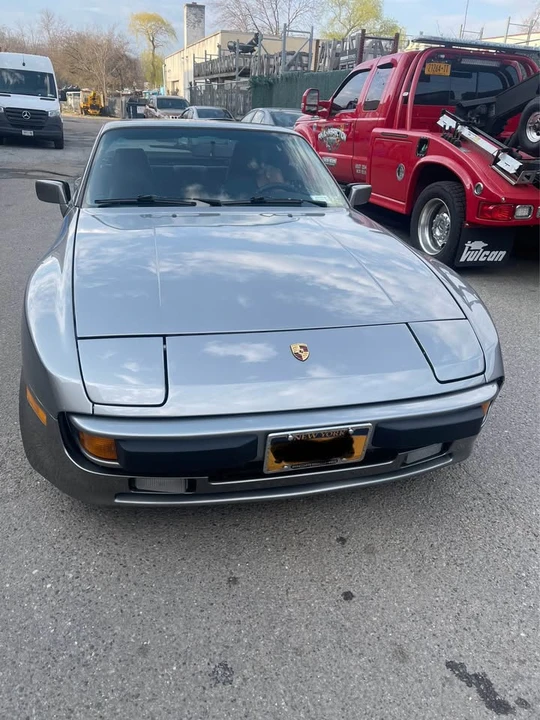 1987 Porsche 944 - Image 4 of 11
