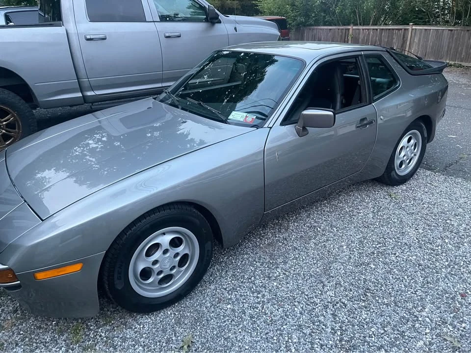 1987 Porsche 944 - Image 8 of 11