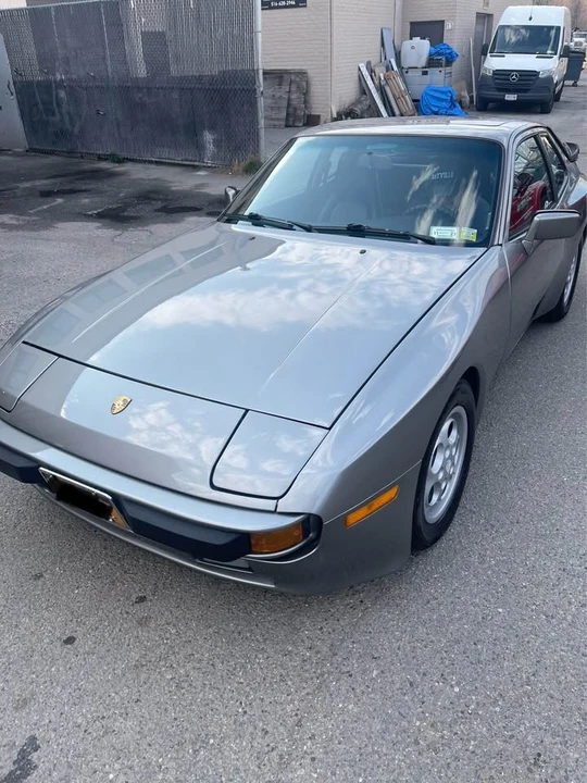 1987 Porsche 944 - Image 2 of 11
