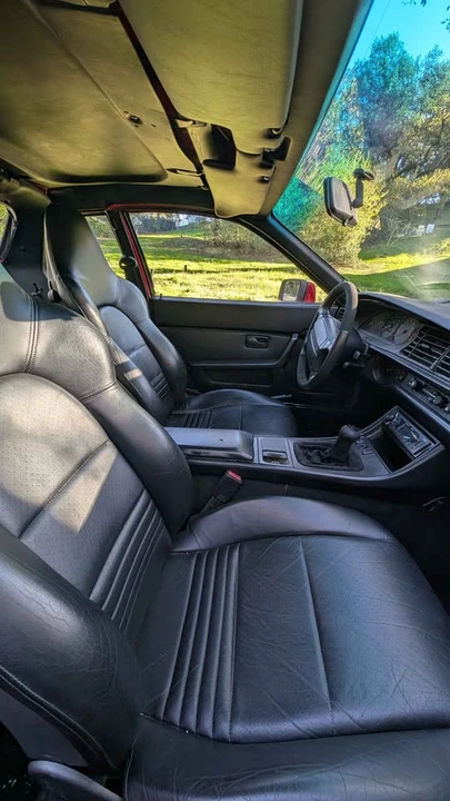 1987 Porsche 944 - Image 9 of 18