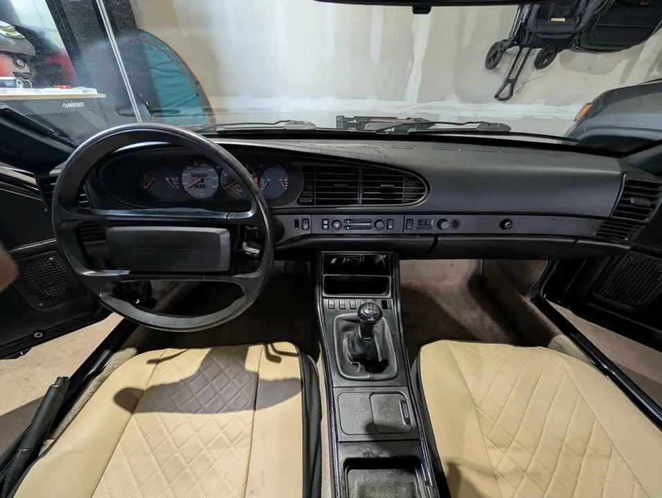 1987 Porsche 944 - Image 8 of 19