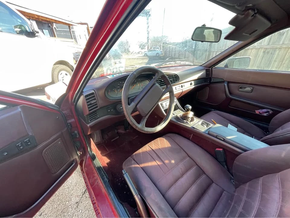 1987 Porsche 944 - Image 6 of 12
