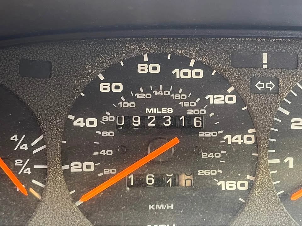 1987 Porsche 944 - Image 9 of 12