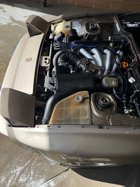 1987 Porsche 944 - Image 13 of 17