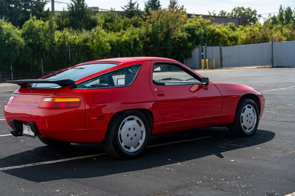 1987 Porsche 928 - Image 5 of 15