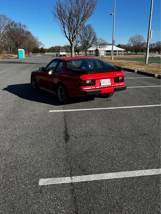 1987 Porsche 944 - Image 4 of 10