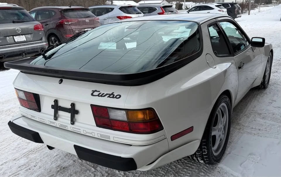 1987 Porsche 944 - Image 16 of 20