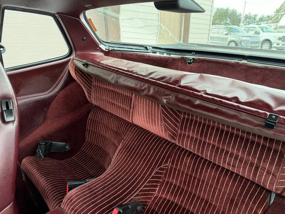 1987 Porsche 944 - Image 9 of 20