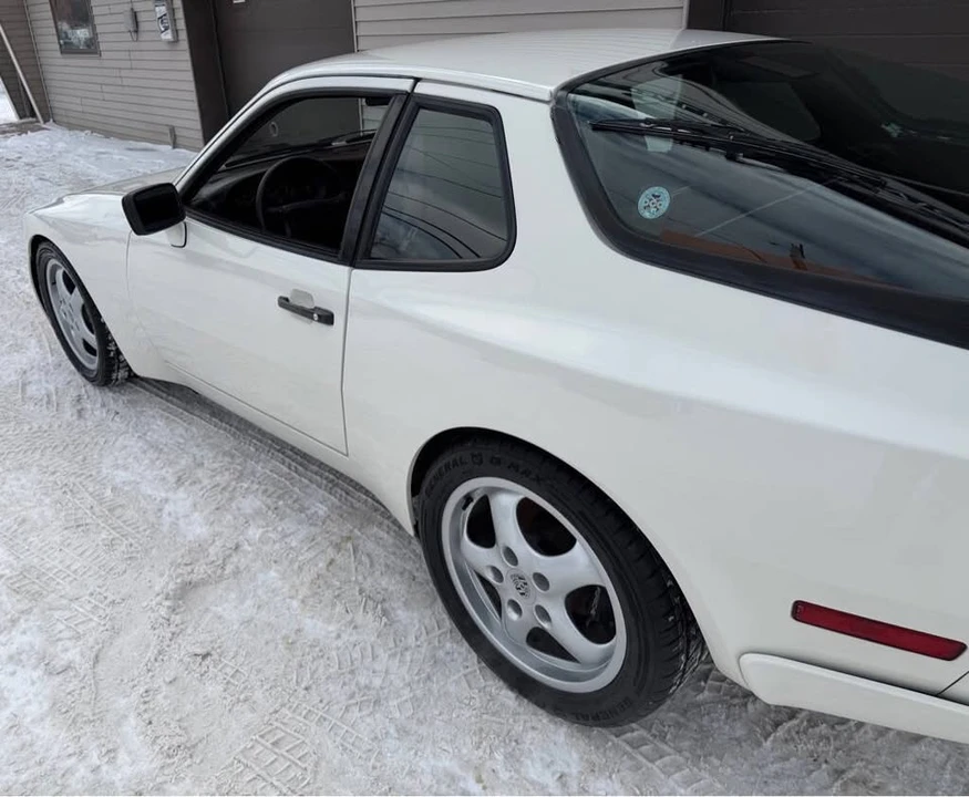 1987 Porsche 944 - Image 12 of 20
