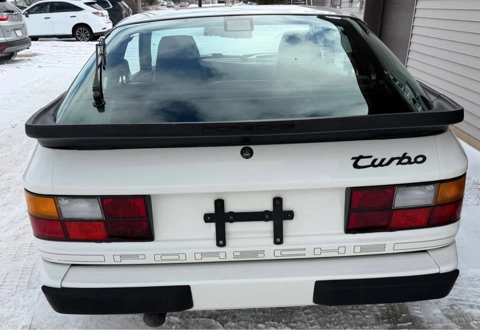 1987 Porsche 944 - Image 14 of 20