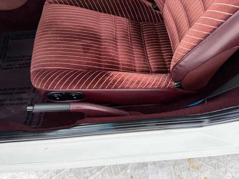 1987 Porsche 944 - Image 8 of 20