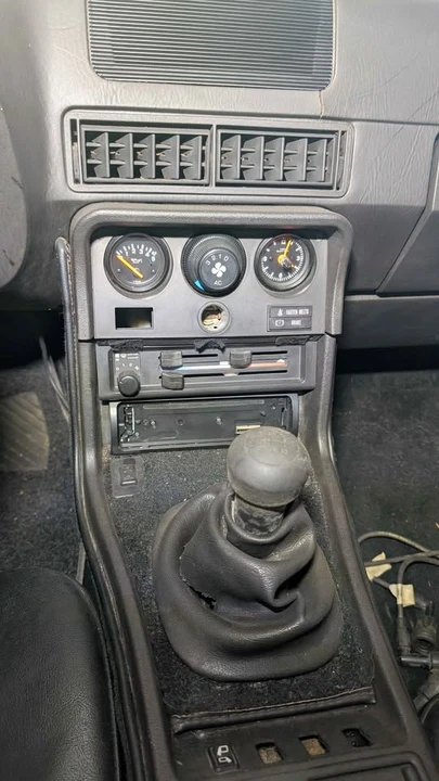 1987 Porsche 924 S - Image 5 of 6