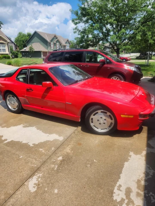 1987 Porsche 944 - Image 10 of 11