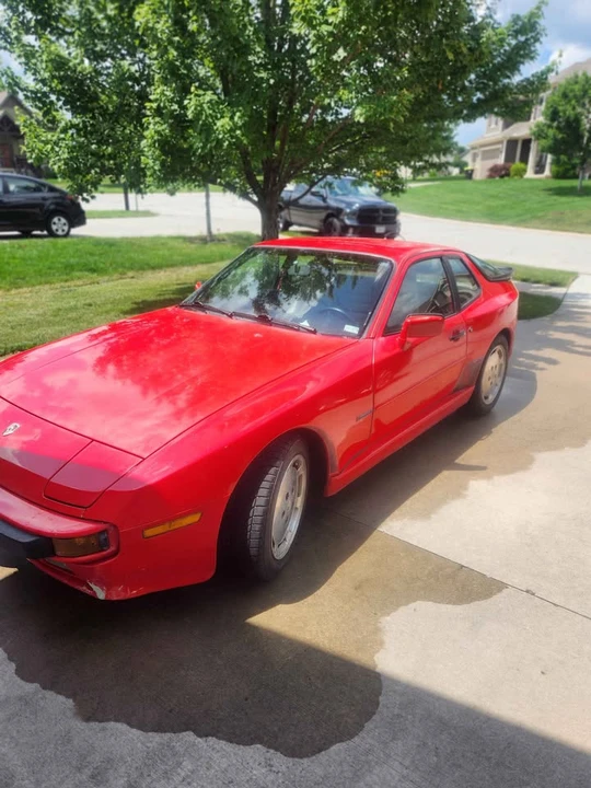 1987 Porsche 944 - Image 5 of 11