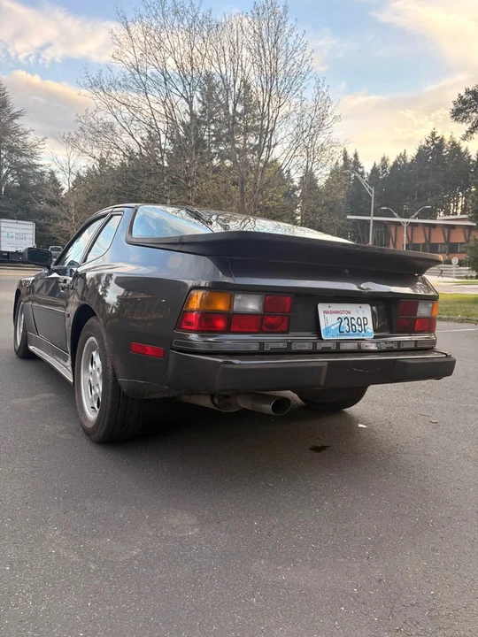 1987 Porsche 944 - Image 7 of 9