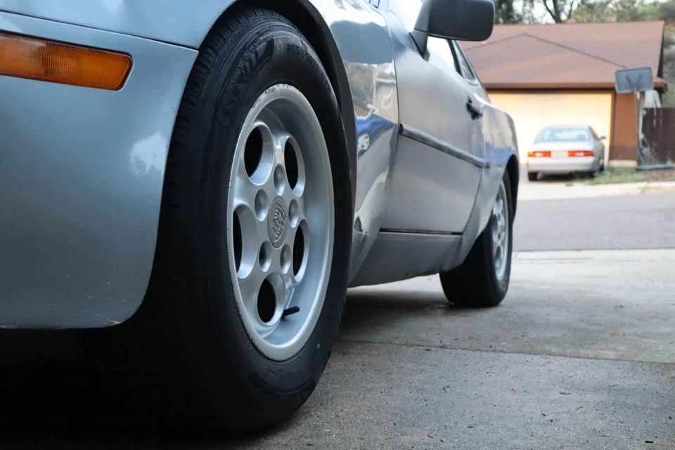 1987 Porsche 944 - Image 5 of 8