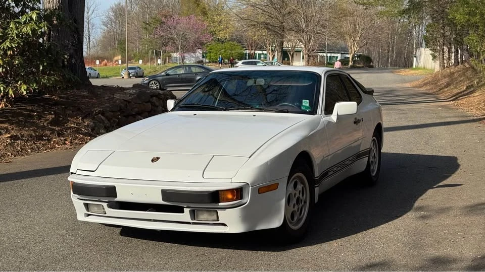 1987 Porsche 944 S - Image 6 of 17