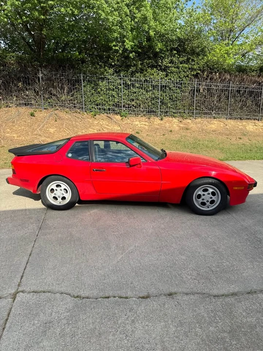 1987 Porsche 944 - Image 3 of 14