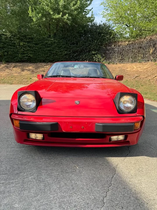 1987 Porsche 944 - Image 9 of 14