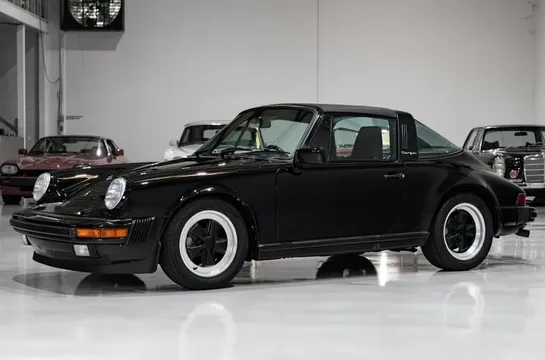 1987 Porsche 911 Carrera 3.2 Targa