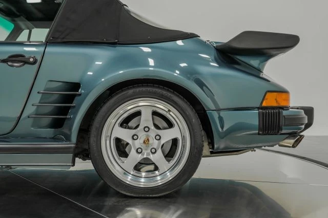 1987 Porsche 911 Carrera 3.2 - Image 25 of 31