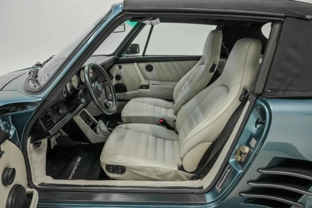 1987 Porsche 911 Carrera 3.2 - Image 24 of 31