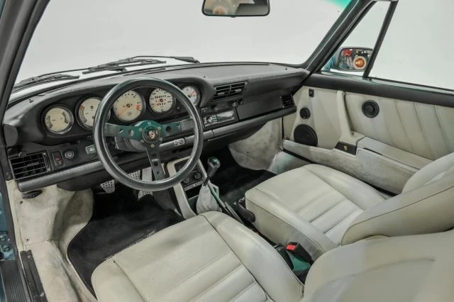 1987 Porsche 911 Carrera 3.2 - Image 22 of 31