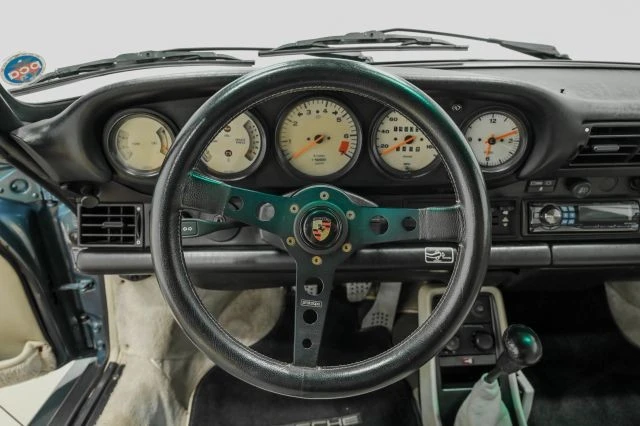 1987 Porsche 911 Carrera 3.2 - Image 27 of 31